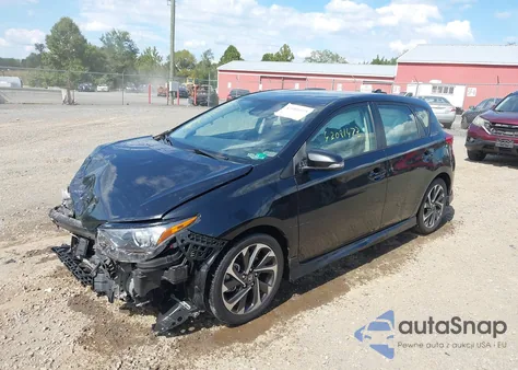 2018 Toyota Corolla Im from USA, damaged, VIN JTNKARJE9JJ566573
